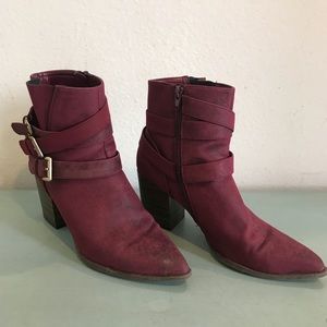Qupid Maroon booties